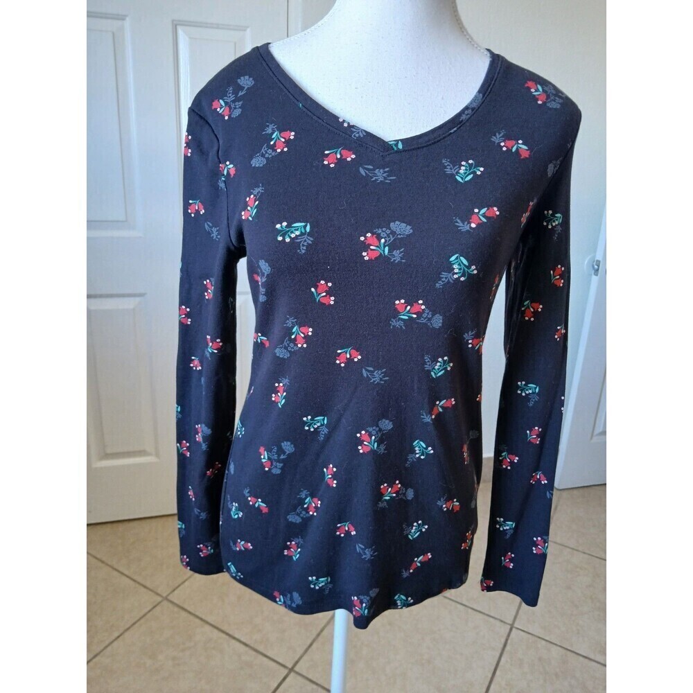 Croft & Barrow Top Women XS Black Floral Classic T-Shirt V-Neck Long Sleeve